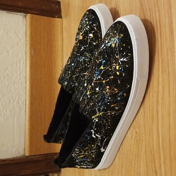 💎2 for $25💎 Minnetonka Paint Splatter Slip-on Tennis Shoes, size 8.5 Womens - Picture 9 of 15